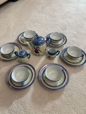 Vintage Children’s Hand-Painted Japanese Playful Kitty Tea Set